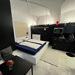 Center 1 דירה *