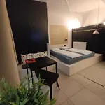 Center 1 * ברטיסלאבה