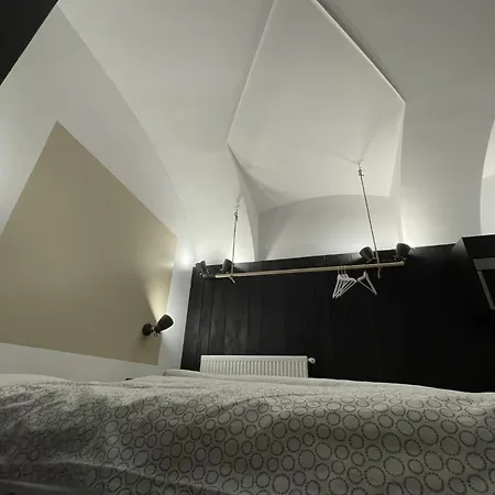 Apartment Center 1