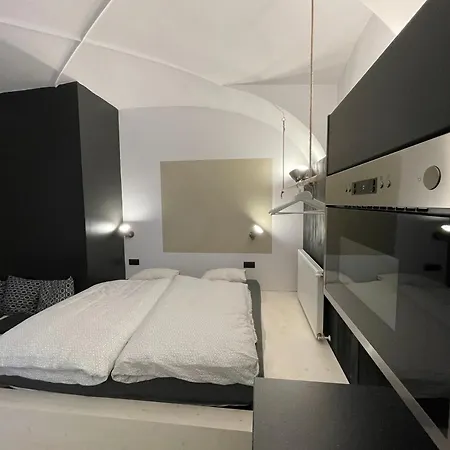 Center 1 * Bratislava