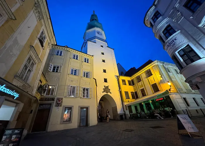 Center 1 * براتسيلافا