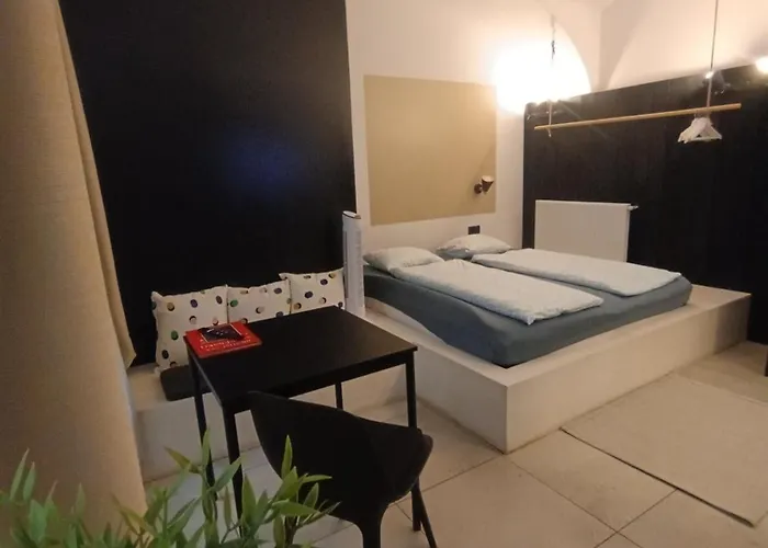 Center 1 * براتسيلافا